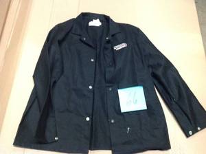 lot 66 image: Lincoln Electric Fire Resistant X-Large Black Cloth Welding Jacket not used