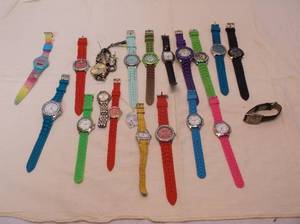 lot 25 image: Wristwatches