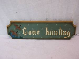 lot 12 image: Sign
