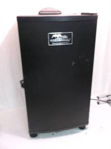 lot 69 image: Smoker