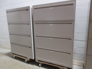 lot 32 image: ALLSTEEL 4 DRAWER LATERAL FILES