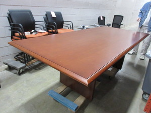 lot 34 image: LARGE, EXECUTIVE CONFERENCE TABLE