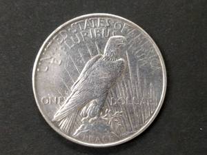1922 D Peace Silver Dollar...