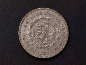 1967 Mexico Silver One Peso .10...