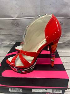 lot 14 image: Michael Antonio Taft Red Size 5.5 Pumps $78 retail