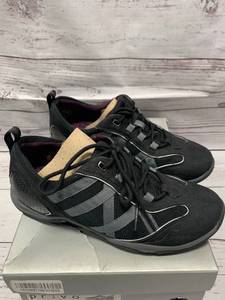 lot 47 image: Privo by Clarks Size 5.5 Sauvin Sporty Shoe $58 retail