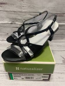 lot 68 image: Naturalizer Circular Size 9.5 Shoes $60 retail