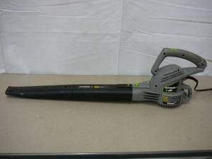 lot 23 image: Earthwise 7 amp Blower Works