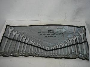 lot 20 image: Allied 24pc Combination open and box end Wrench set