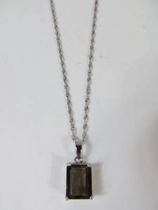 Sterling Silver Chain & Pendant