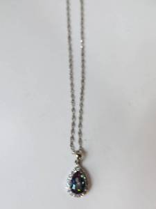Sterling Silver Chain & Oval Pendant