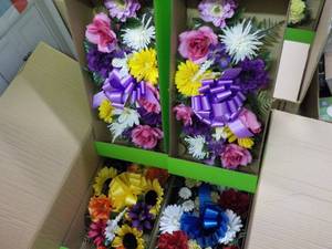 lot 4 image: lot of cemetery artificial flowers ...