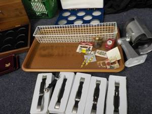 lot 14 image: coin displays, copper pan, jewelry ...