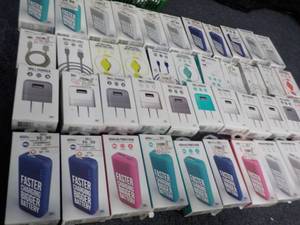 lot 26 image: Wall chargers, USB cables, and 4000...