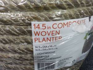 lot 83 image: 14.5 composite woven planter white ...