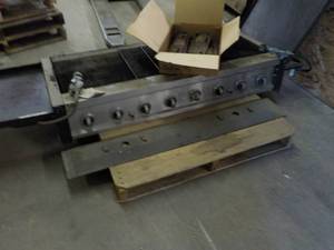 lot 88 image: 20X50 Bakers & Chefs propane gril...