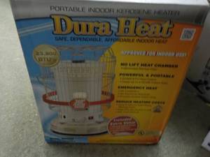 lot 104 image: DuraHeat portable indoor kerosene 2...