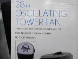 lot 124 image: 28 oscillating tower fan...