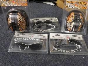 lot 141 image: Sweet Shot headphones and sunglasse...