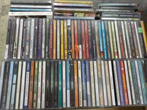 lot 193 image: tray of 90 CDs...