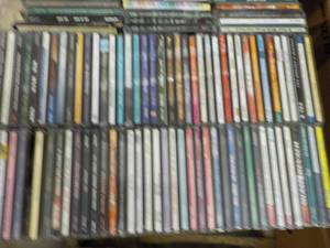 lot 199 image: tray of 90 CDs...