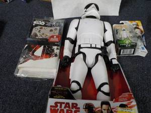 lot 217 image: Star Wars...