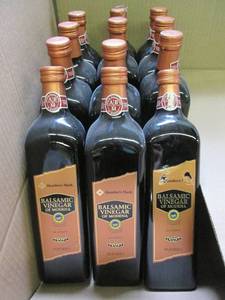 lot 225 image: Members Mark Balsamic Vinegar of Mondena (10 pcs)
