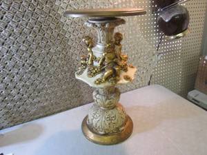 lot 1 image: Decorative Plant Stand Heavy 22 Hi...