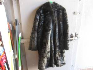 lot 55 image: Ladies Roamans Brown Long Fur Coat...
