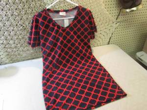 lot 99 image: Ladies Fantastic Fawn Dress Size Me...