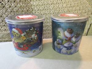 lot 175 image: 2 Gourmet Select Holiday Popcorn Ti...