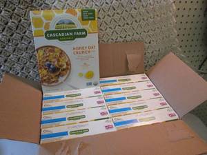 lot 208 image: Case of 10 Boxes Organic Honey Oat ...