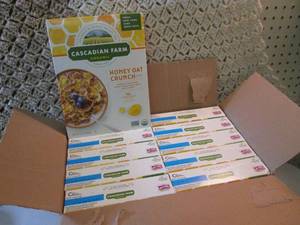 lot 210 image: Case of 10 Boxes Organic Honey Oat ...