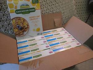 lot 211 image: Case of 10 Boxes Organic Honey Oat ...