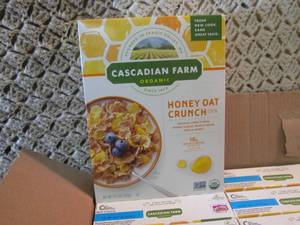 lot 212 image: Case of 10 Boxes Organic Honey Oat ...