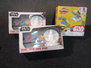 2 Star Wars Paint Your Own Bank Z3...