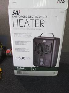 1,500-Walt Utility Milkhouse Fan-Fo...