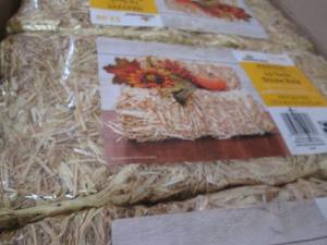 Case of 12 - 13 inch Straw Bales Re...