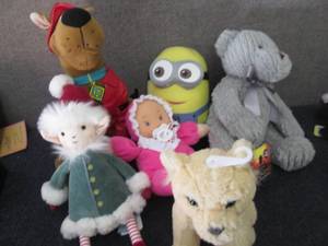 Plush Character Lot V4...