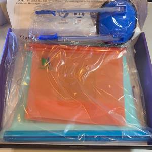 lot of 2 silicone food storage bag kits (think purely) 4 bags and tool with each kit so 8 bags total