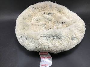 Fuzzball Pet Bed