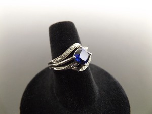 .925 Sterling Silver Sapphire Crystal Ring Size 6.5