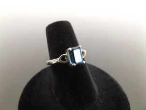 .925 Sterling Silver Aquamarine Crystal Ring Size 6.5