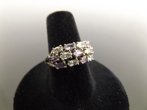 .925 Sterling Silver Oval Cut Amethyst and White Sapphire Ring Size 7.5