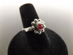 .925 Sterling Silver Garnet Cabochon Ring Size 7