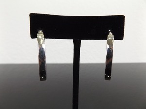 .925 Sterling Silver Oval Hoop Latch Back Earrings