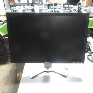 lot 43 image: Dell 22 in Monitor with adjustable stand