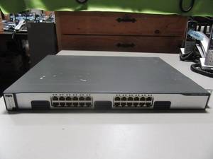 lot 72 image: Cisco 3750G 24 Port Switch 101001000