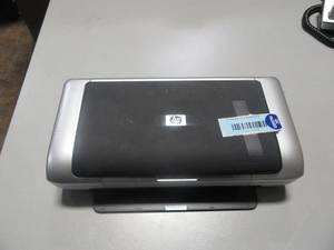 lot 78 image: Portable HP Printer HP Deskjet 460