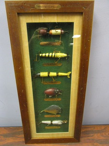 lot 724 image: FISHING LURES OF THE 20TH CENTURY WALL DECOR